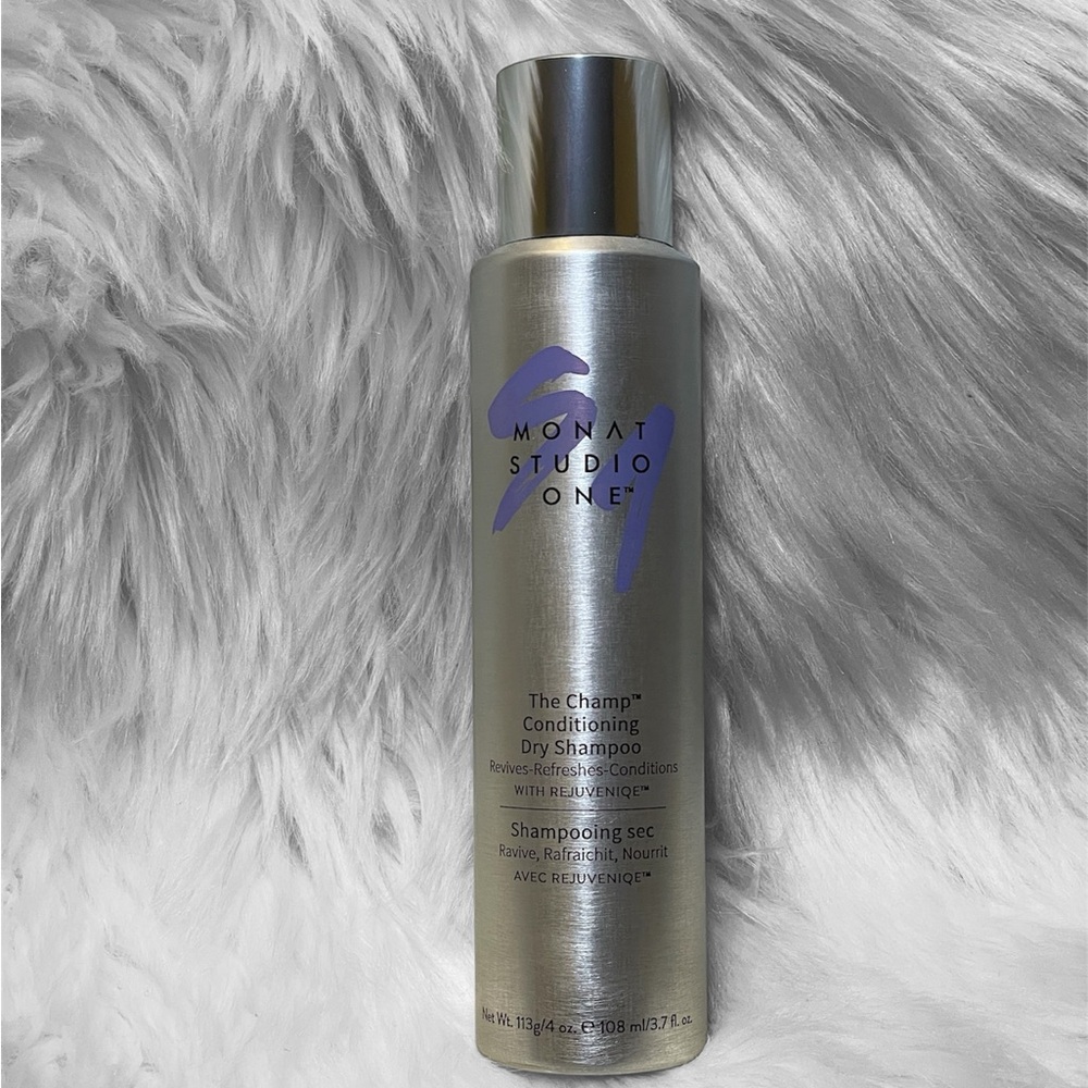Monat dry shampoo The Champ